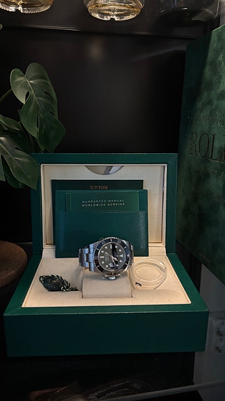 Rolex Oyster Perpetual Submariner 116610LN
