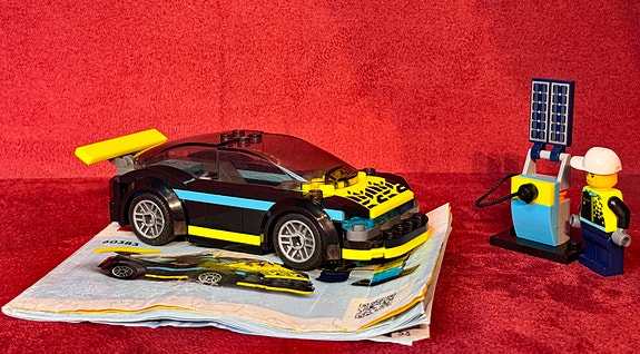 Lego City 60383 Electric Sports car