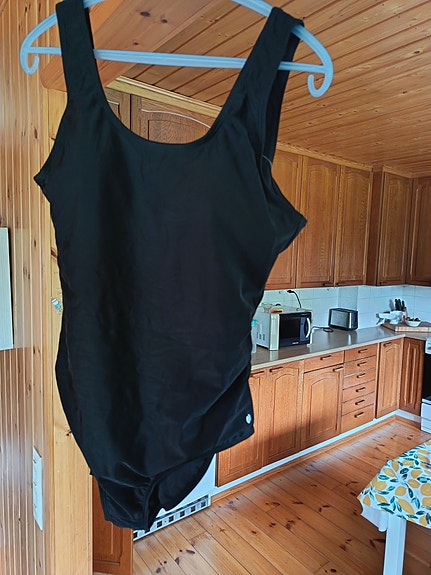 Finnwear Eden uimapuku XXL, uusi