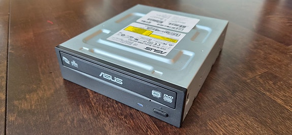 Asus CD/DVD-asema DRW-24F1MT, SATA