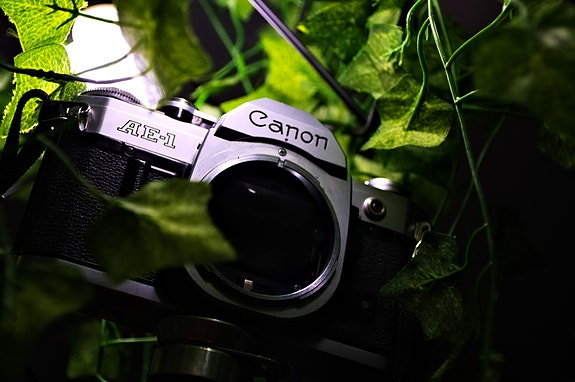 Canon AE-1 runko