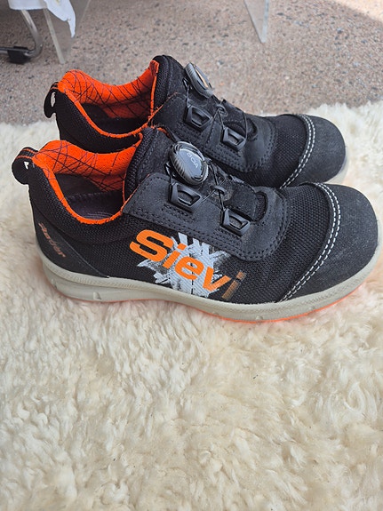 Sievi kengät koko 38