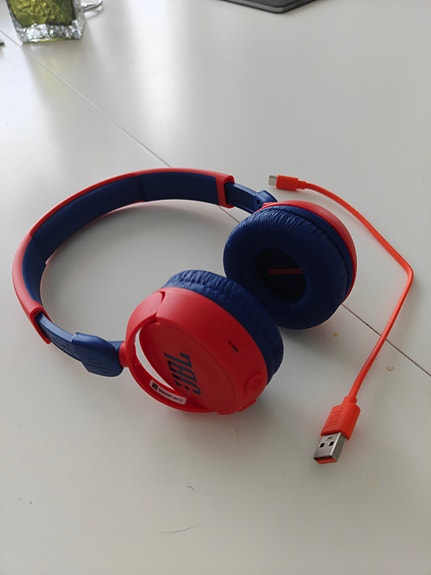 lasten jbl bluetooth kuulokkeet
