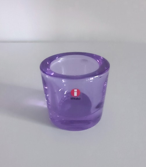 Iittala Kivi tuikkukippo vaalea lila