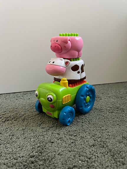 Fisher-Price traktori ja pinottavat maatilan eläimet lelu
