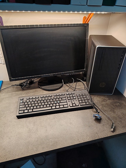 Acer 24" näyttö