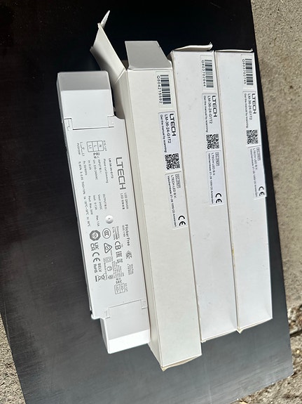 Product image 1 of 4