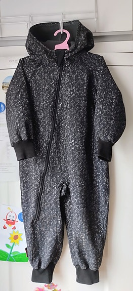 92 - 98 uudenveroinen softshell haalari