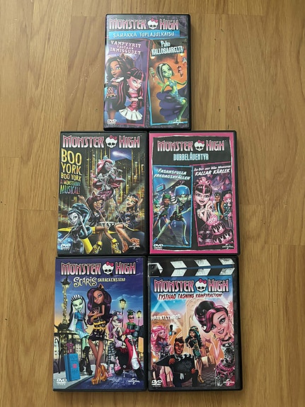 Monster High dvd-paketti 5 kpl