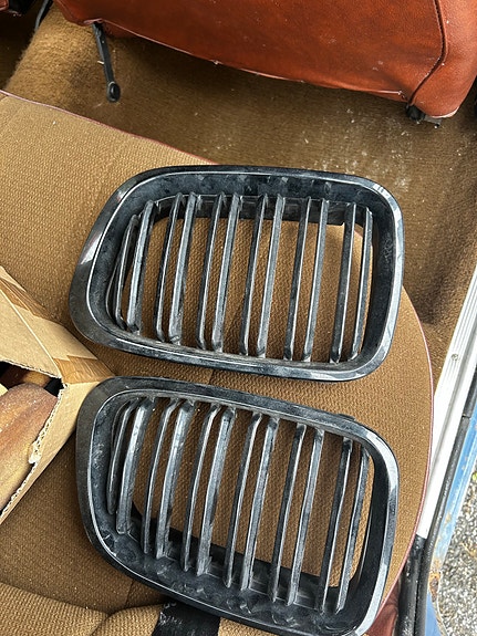 BMW etusäleiköt / munuaiset