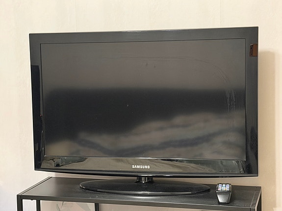 32” Samsung TV