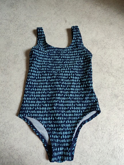 Finnwearin uimapuku koko 104