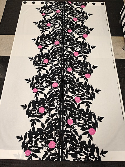 Marimekko verho Ruusupuu