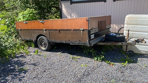 Peräkärry omavalmiste (kuolinpesä)