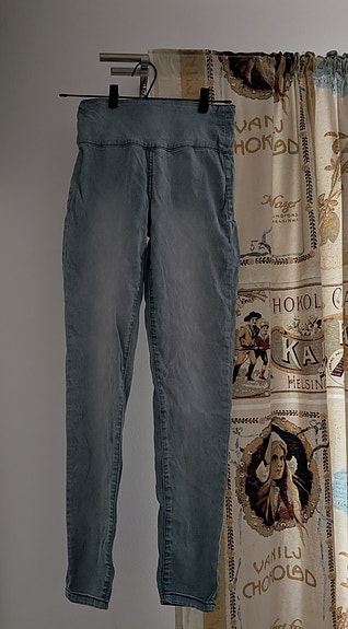 Slim fit farkut XS