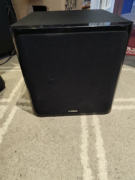 Yamaha NS-SW210 subwoofer
