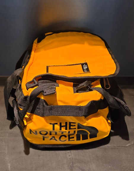 The North Face putkikassi/reppu