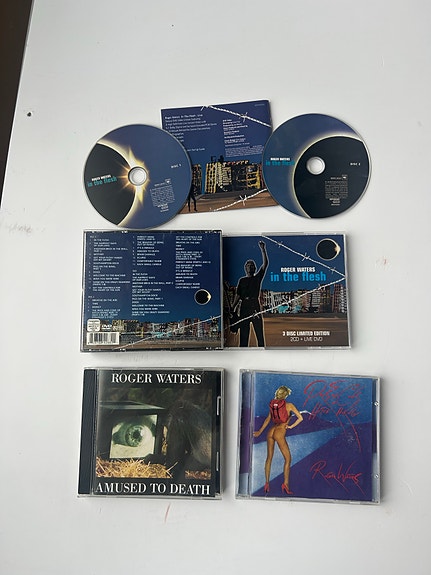 Roger Waters 4 CD-levyt (mm. Amused to Death)