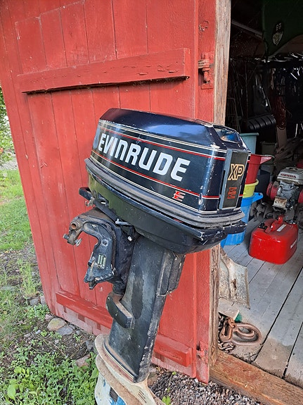 Evinrude 20 varaosakone ja kaukohallintalaite