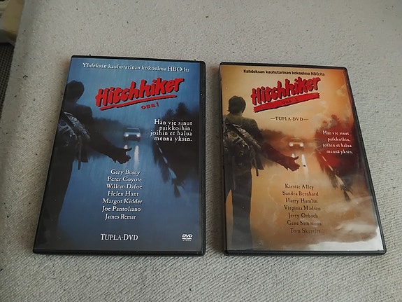 The Hitchhiker  Osa 1 ja tupla-DVD (2 boxia)