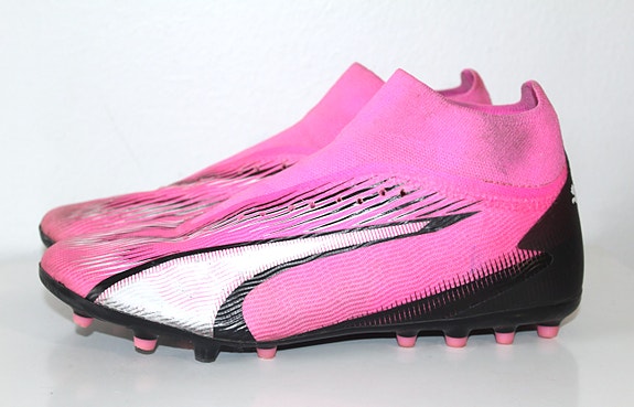 Puma Ultra Pro FG/AG jalkapallokengät koko 41