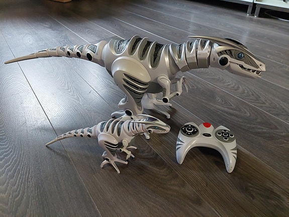 Kauko-ohjattava dinosaurus