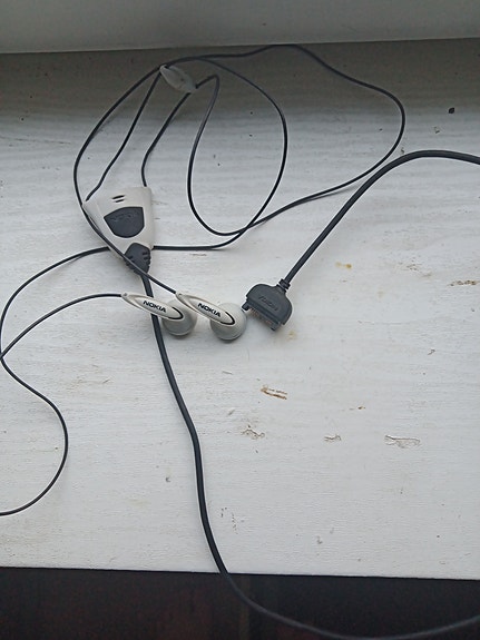 Nokia HDS-3 handsfree alkuperäiset nappikuulokkeet, vintage.