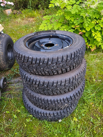 mopoauto renkaat 155/70R13