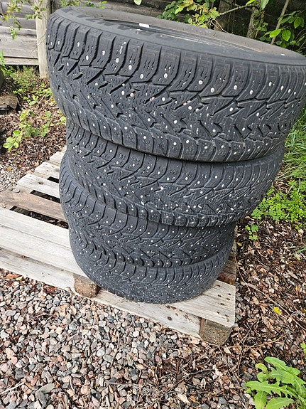 bridgestone nastarenkaat