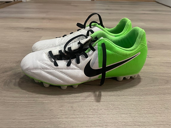 Nike Total 90 (T90)(24cm)