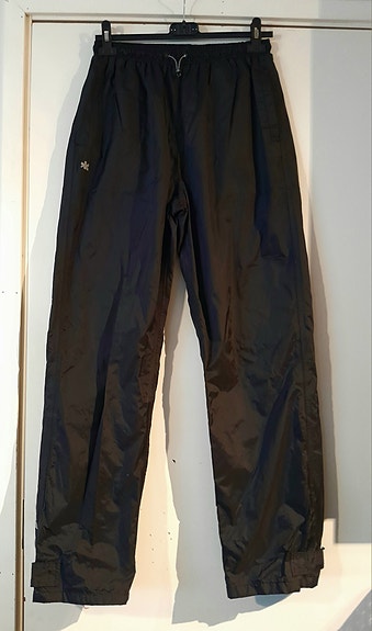 Ahkka ulkoiluhousut 38/40
10€