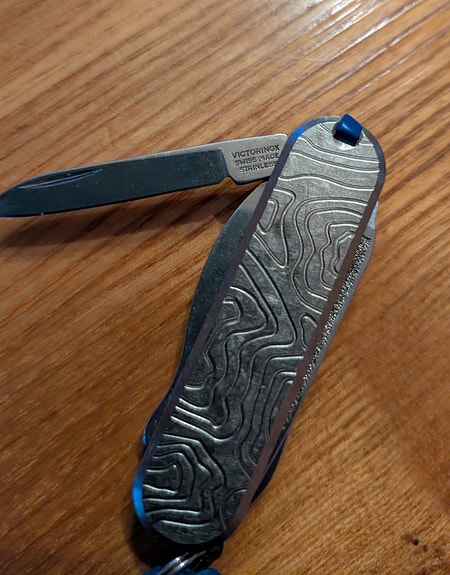 Victorinox Rambler titanium