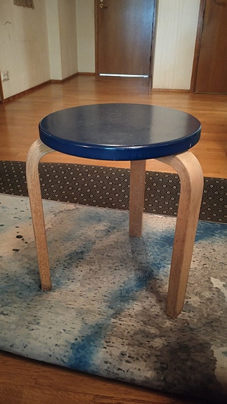 artek 60 jakkara
