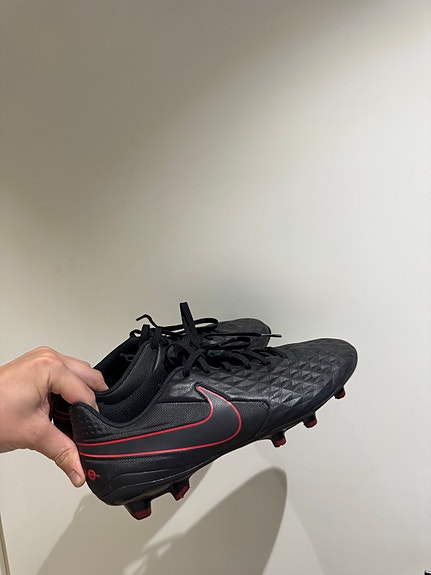 Nike jalkapallokengät