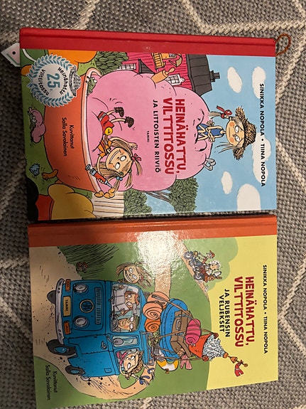 Heinähattu ja Vilttitossu -kirjat, 2 kpl