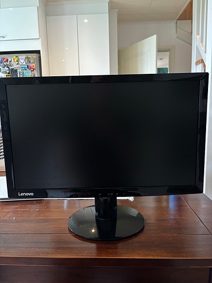 Lenovo D24f-10 23,6" 144Hz Full HD -pelinäyttö