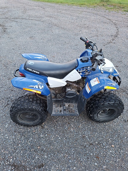 Polaris lasten mönkijä
