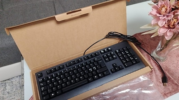 Lenovo USB-näppäimistö musta