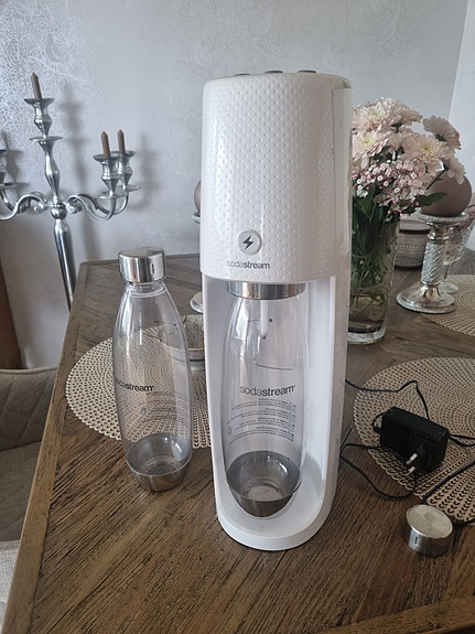 SodaStream Spirit One Touch, kuin uusi