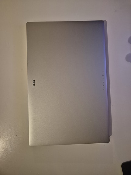 Acer Aspire Lite 15,6" kannettava tietokone, Steel Gray