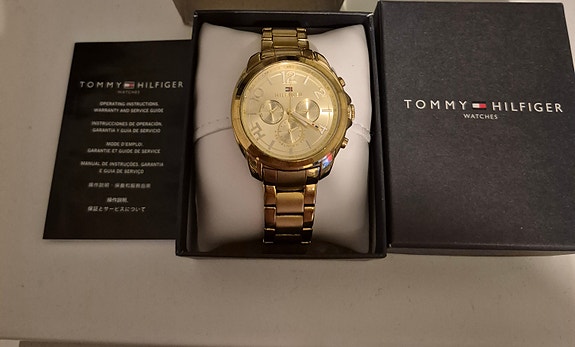 Tommy Hilfiger kello