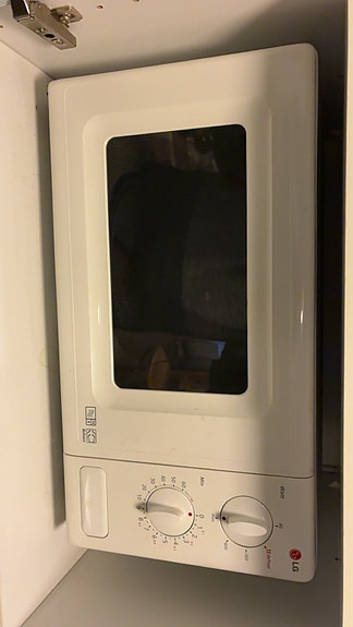 LG mikroaaltouuni valkoinen