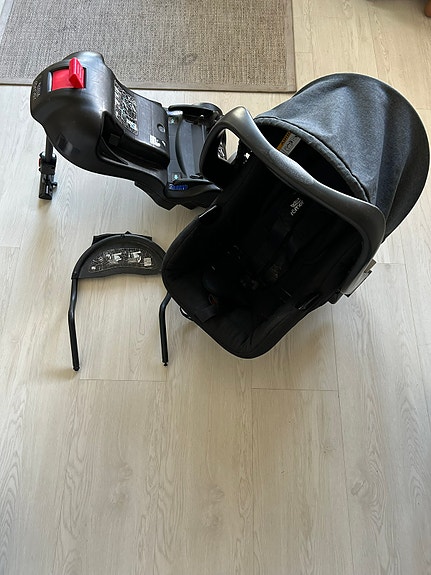 Britax turvakaukalo