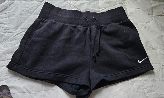 Nike shortsit