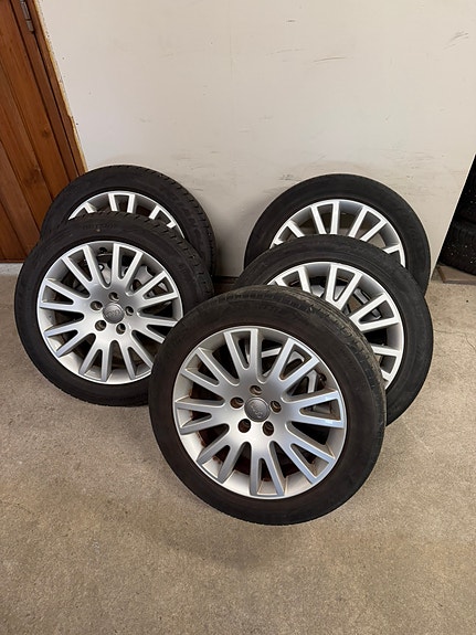 Audi A6 renkaat vanteilla