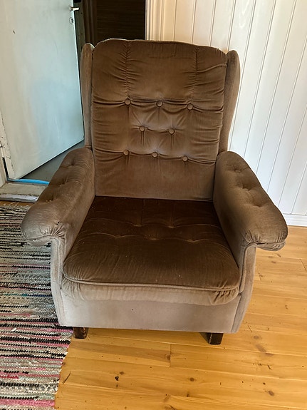 Retro Nojatuoli jossa mukava istua