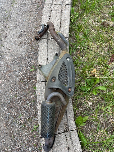 Skootterin pakoputki