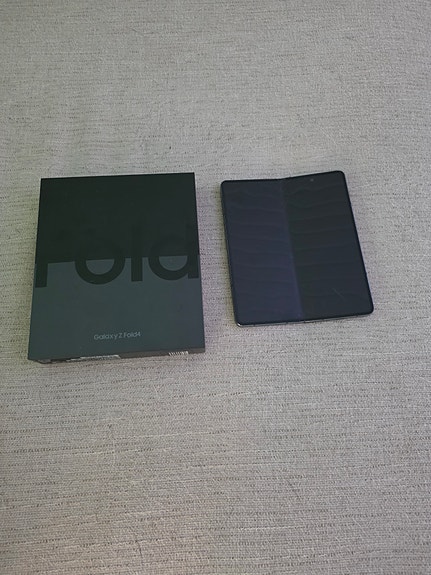 Samsung Z FOLD 4
