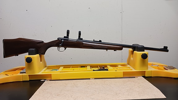 Sako L461 vixen .222Rem paksupiippuinen