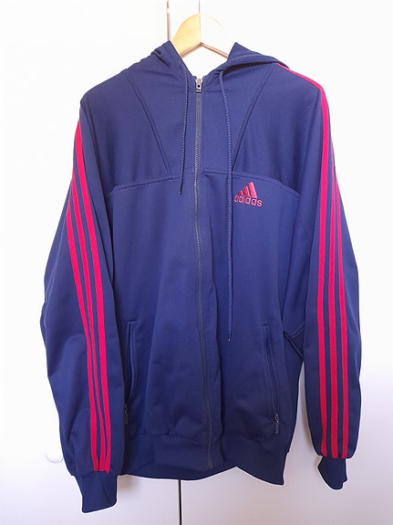Adidas huppari